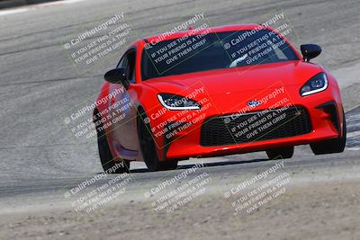 media/Sep-14-2025-Speed Ventures (Sun) [[b2951cd086]]/Yellow/Session 3 (Off Ramp)/